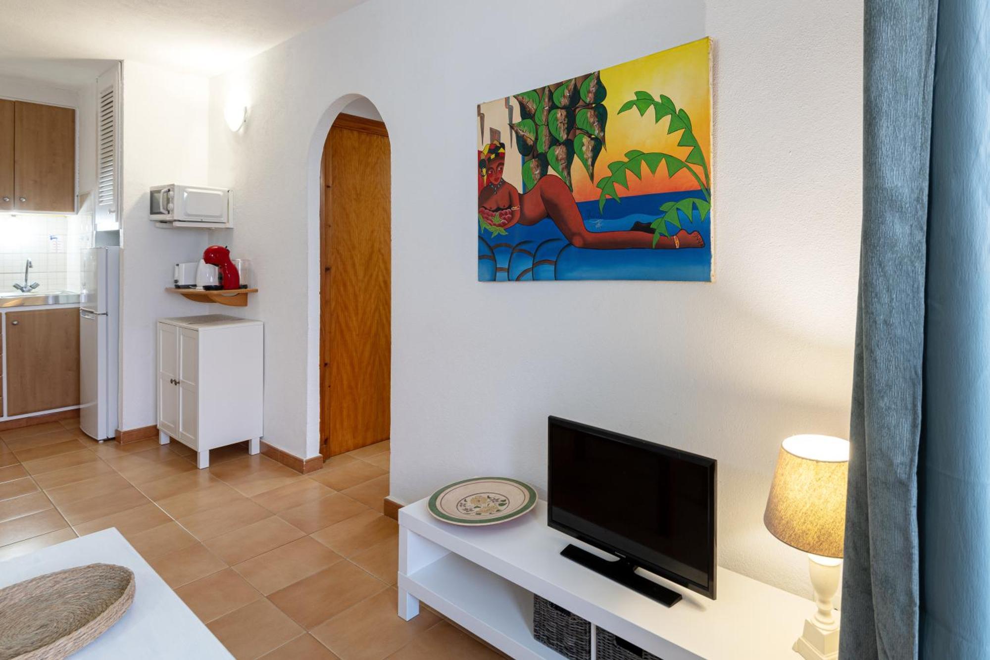 Апартаменты Menorca Sol Isla Ареналь-д'эн-Кастель Экстерьер фото